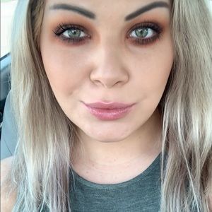 Meet your Posher, Sabrina